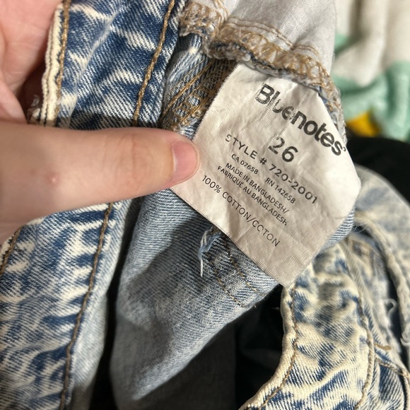 Blue notes Mom Jean Shorts - Picture 3 of 4